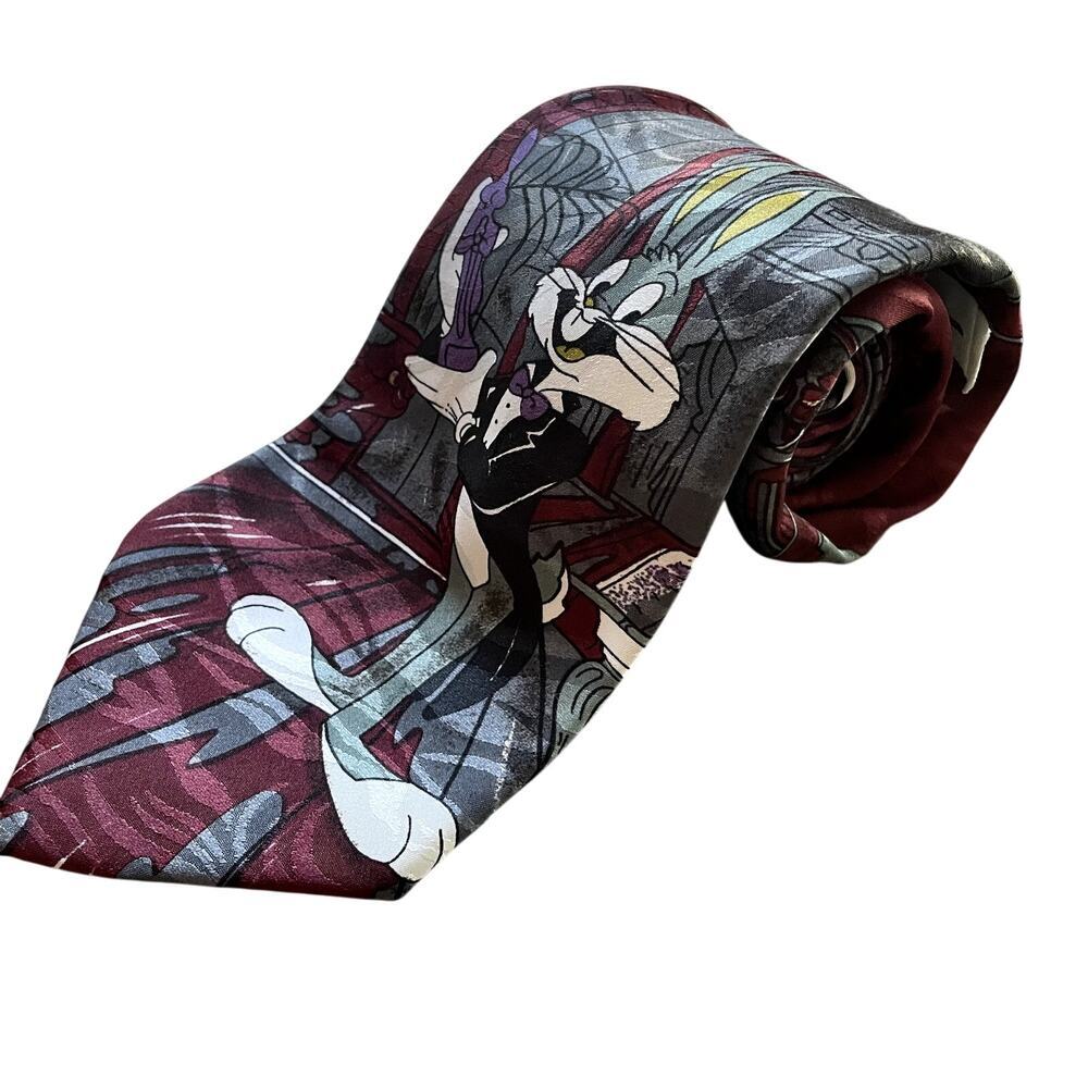 Vauda Mazzeo Bugs Bunny maroon men's tie 55 in. length 3.4 in. width collectible